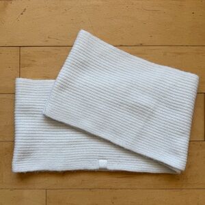 Calvin‎ Klein Infinity Scarf White Ribbed Knit, Classic, neutral, winter, preppy